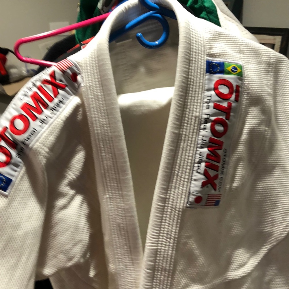 Otomix A10 gi large. Never worn.